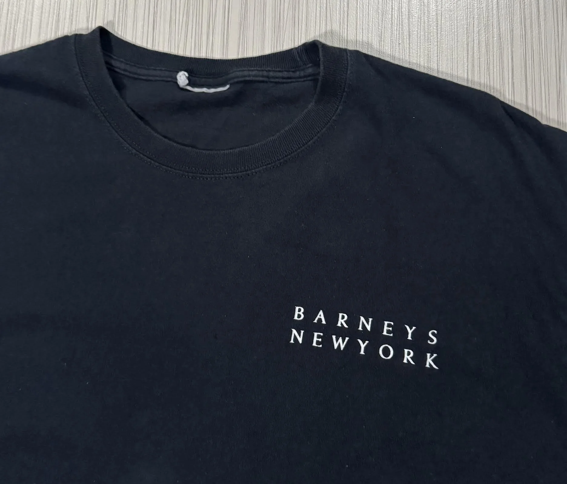 Barneys New York Employee T Shirt (Size XL) — RootsBK